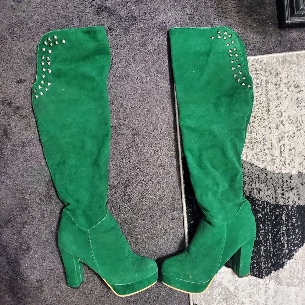Green Boots